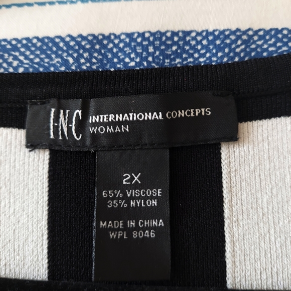 INC International Concepts ( Woman) Tunic Sweater - Picture 3 of 6